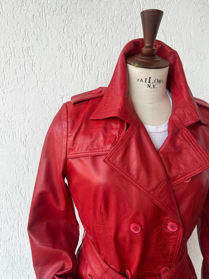 Trench da Donna Monica con Cintura e Bottoni in Tinta