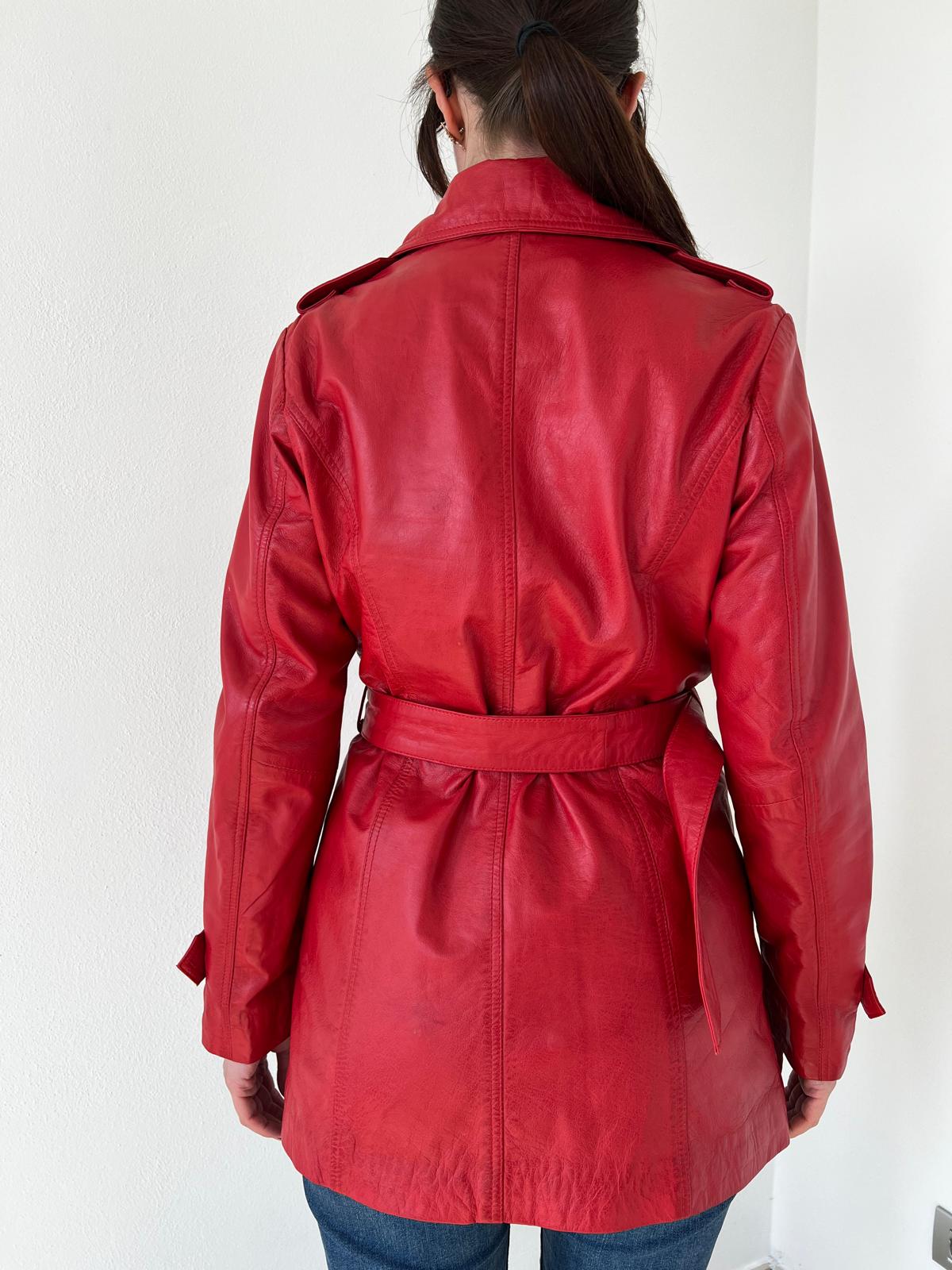 Trench da Donna Monica con Cintura e Bottoni in Tinta